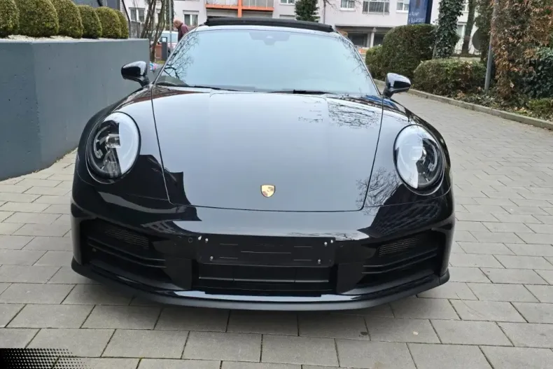 Porsche 911 din 2025 cu 19.199 km - oferta POR194020 - foto 1