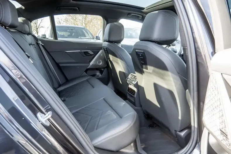 BMW 540 (Seria 5) din 2025 cu 21.200 km - oferta BMW194021 - foto 6