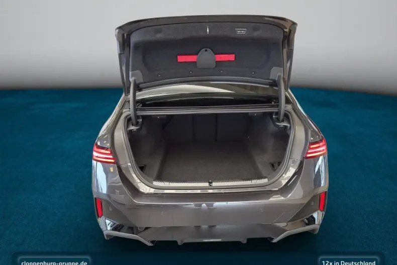 BMW 520 (Seria 5) din 2024 cu 7.300 km - oferta BMW194026 - foto 10