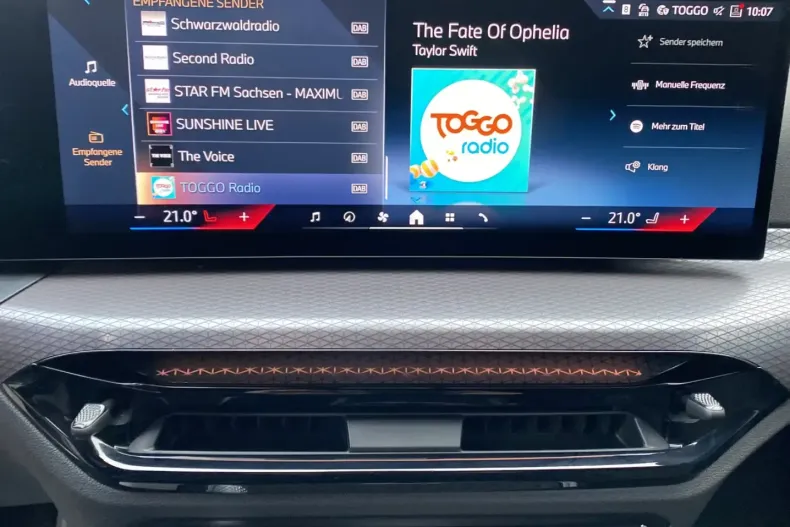 BMW 330 (Seria 3) din 2024 cu 8.400 km - oferta BMW194027 - foto 11