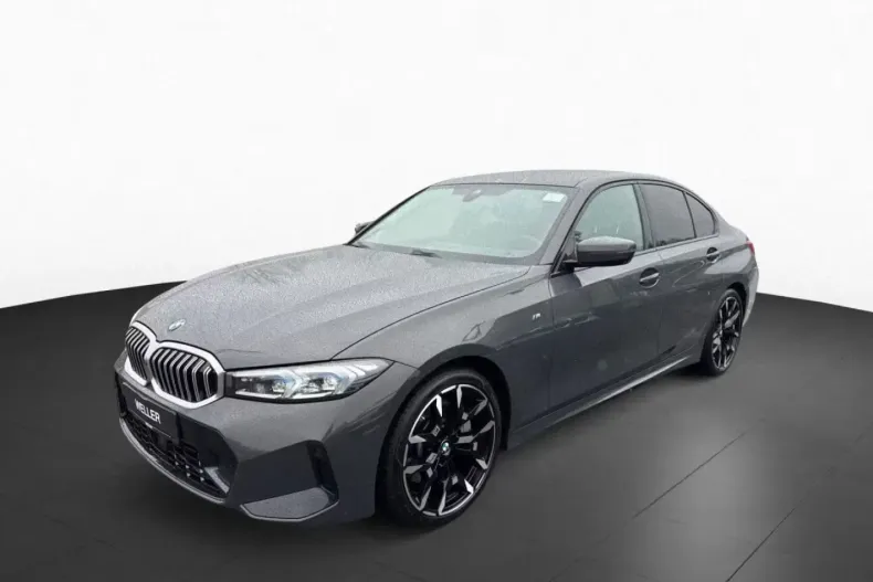 BMW 330 (Seria 3) din 2025 cu 18.900 km - oferta BMW194028 - foto 1