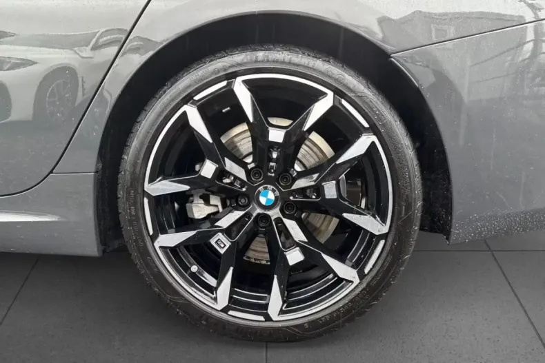 BMW 330 (Seria 3) din 2025 cu 18.900 km - oferta BMW194028 - foto 5
