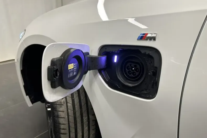 BMW 330 (Seria 3) din 2025 cu 25.100 km - oferta BMW194029 - foto 9