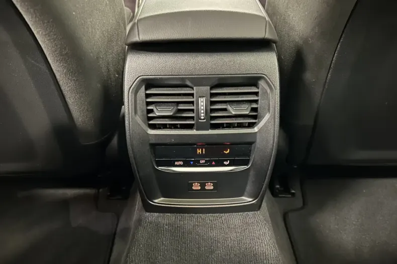 BMW 330 (Seria 3) din 2025 cu 25.100 km - oferta BMW194029 - foto 22