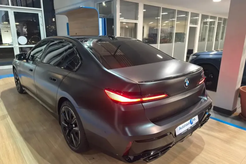 BMW M760 (Seria 7) din 2023 cu 73.441 km - oferta BMW194030 - foto 6