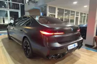 BMW M760 (Seria 7) din 2023 cu 73.441 km - oferta BMW194030 - foto 7