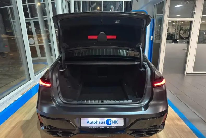 BMW M760 (Seria 7) din 2023 cu 73.441 km - oferta BMW194030 - foto 9