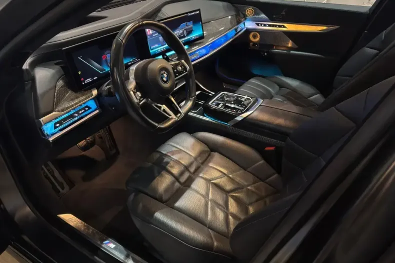 BMW M760 (Seria 7) din 2023 cu 73.441 km - oferta BMW194030 - foto 13