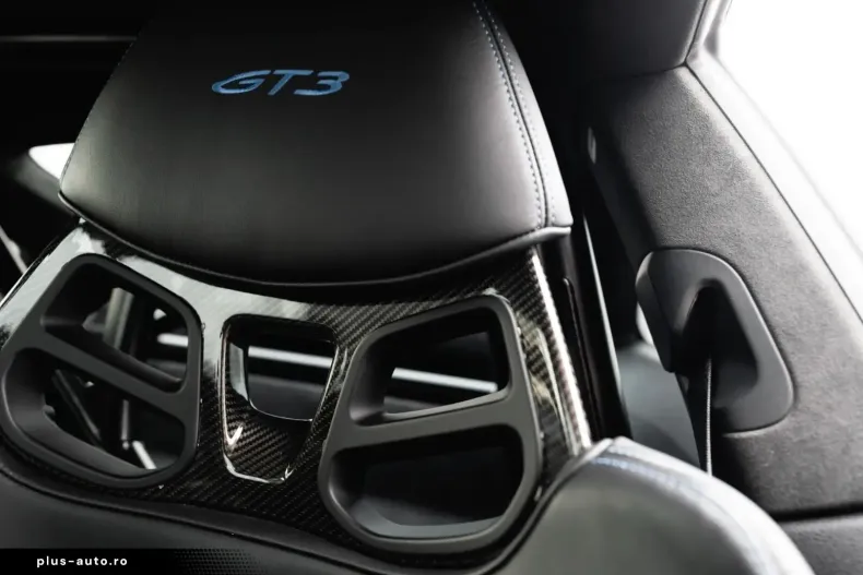 Porsche 992 din 2024 cu 13.800 km - oferta POR194034 - foto 18
