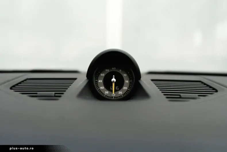 Porsche 992 din 2024 cu 13.800 km - oferta POR194034 - foto 19