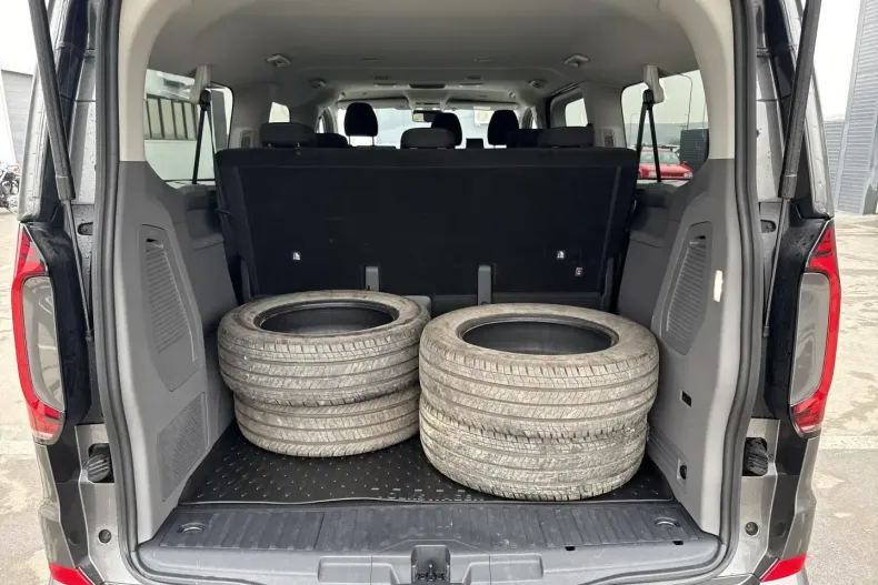 Volkswagen T7 Caravelle din 2025 cu 15.500 km - oferta VOL194037 - foto 15