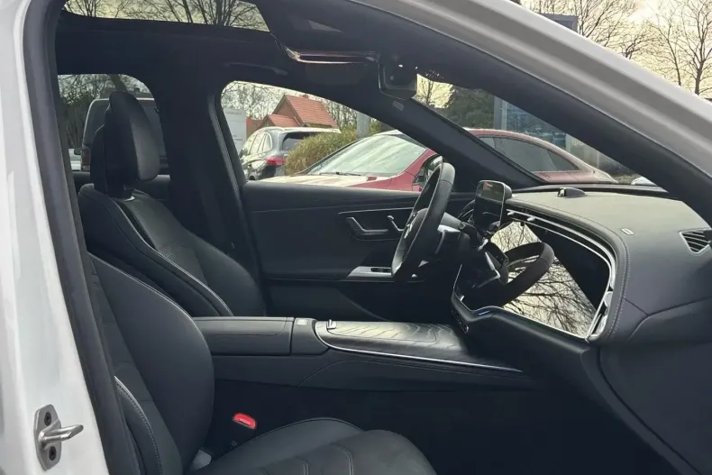 Mercedes-Benz E 450 (Clasa E) din 2025 cu 14.500 km - oferta MER194044 - foto 12