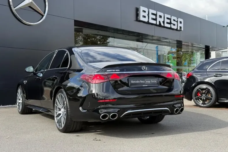 Mercedes-Benz E 53 AMG (Clasa E) din 2024 cu 28.300 km - oferta MER194045 - foto 3