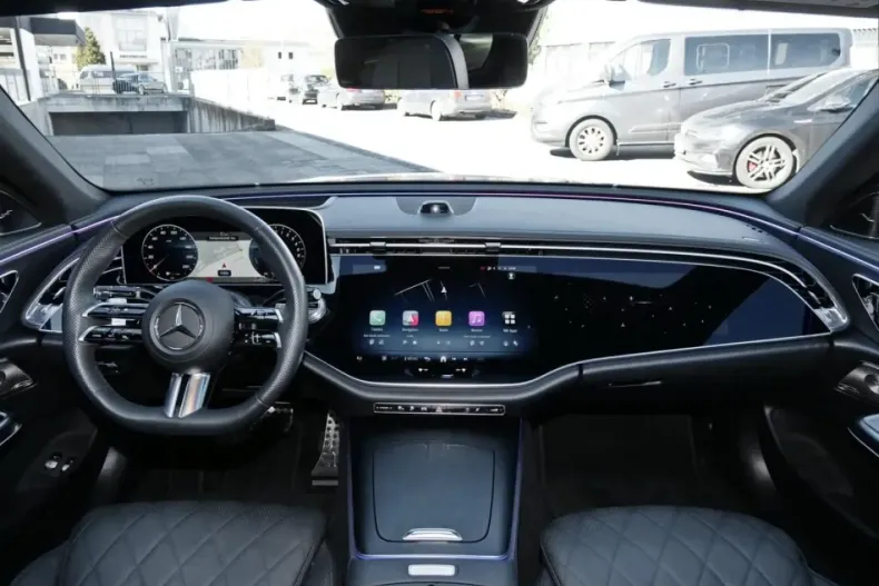 Mercedes-Benz E 400 (Clasa E) din 2024 cu 5.900 km - oferta MER194046 - foto 11
