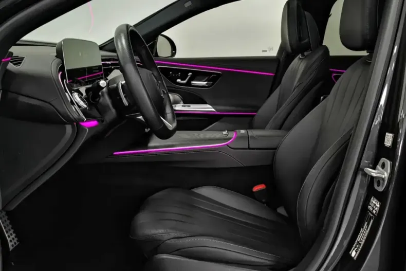 Mercedes-Benz E 300 (Clasa E) din 2025 cu 18.900 km - oferta MER194051 - foto 15