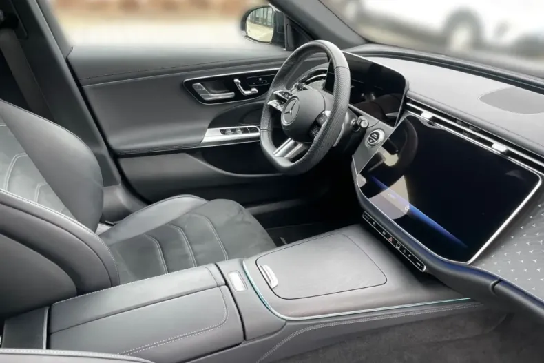 Mercedes-Benz E 450 (Clasa E) din 2024 cu 28.237 km - oferta MER194052 - foto 7