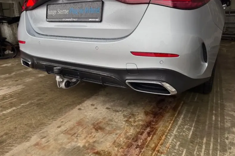 Mercedes-Benz E 300 (Clasa E) din 2023 cu 4.900 km - oferta MER194054 - foto 7