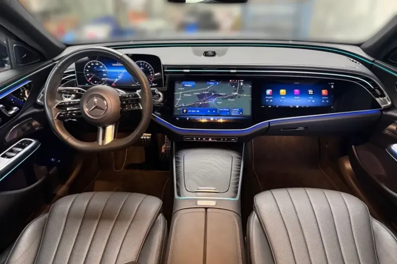 Mercedes-Benz E 300 (Clasa E) din 2023 cu 4.900 km - oferta MER194054 - foto 13