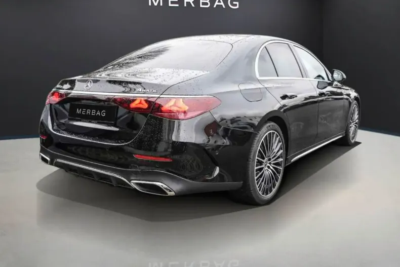 Mercedes-Benz E 300 (Clasa E) din 2024 cu 71.200 km - oferta MER194055 - foto 2