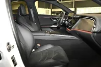 Mercedes-Benz E 300 (Clasa E) din 2025 cu 9.989 km - oferta MER194056 - foto 4