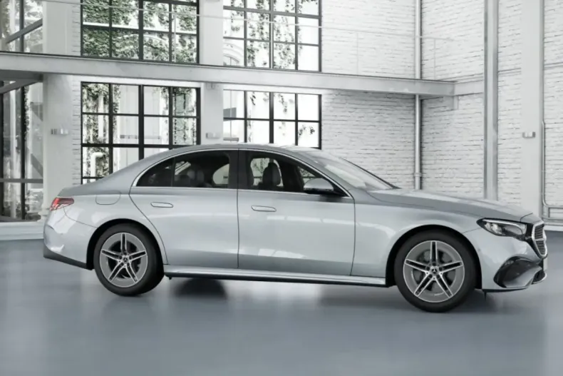 Mercedes-Benz E 200 (Clasa E) din 2025 cu 3.300 km - oferta MER194057 - foto 3