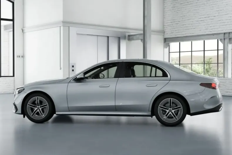 Mercedes-Benz E 200 (Clasa E) din 2025 cu 3.300 km - oferta MER194057 - foto 10