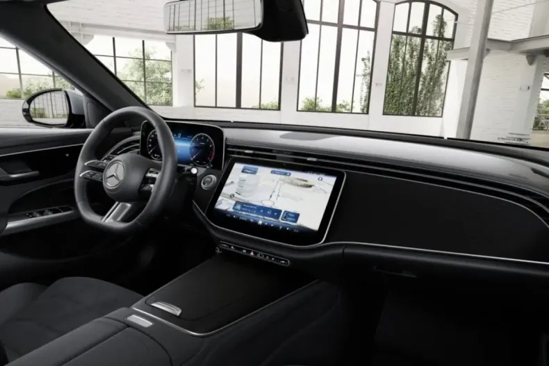 Mercedes-Benz E 200 (Clasa E) din 2025 cu 3.300 km - oferta MER194057 - foto 19