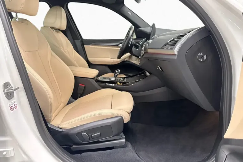 BMW X3 M40 (Seria X) din 2024 cu 14.445 km - oferta BMW194062 - foto 10