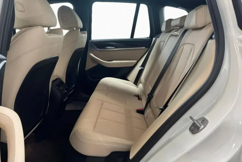 BMW X3 M40 (Seria X) din 2024 cu 14.445 km - oferta BMW194062 - foto 11