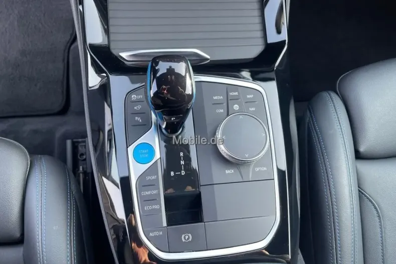 BMW iX3 (Seria X) din 2022 cu 44.005 km - oferta BMW194074 - foto 13
