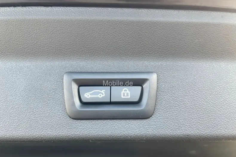 BMW iX3 (Seria X) din 2022 cu 44.005 km - oferta BMW194074 - foto 19