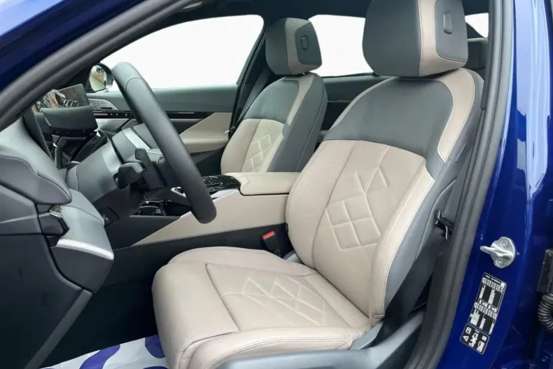 BMW 540 (Seria 5) din 2024 cu 5.159 km - oferta BMW194078 - foto 16