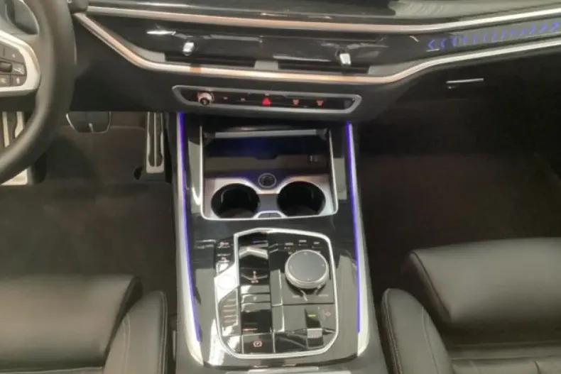 BMW X7 (Seria X) din 2024 cu 34.200 km - oferta BMW194081 - foto 15