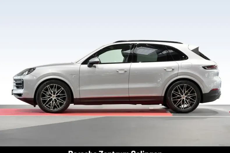 Porsche Cayenne din 2024 cu 23.835 km - oferta POR194082 - foto 2
