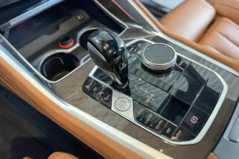BMW X6 M50 (Seria X) din 2022 cu 67.379 km - oferta BMW194086 - foto 12
