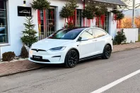 Tesla Model X din 2023 cu 23.900 km - oferta TES194097 - foto 1