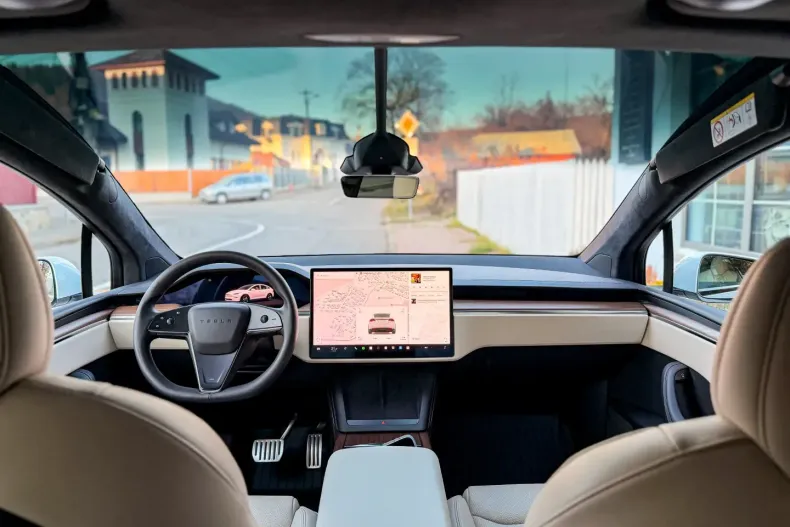 Tesla Model X din 2023 cu 23.900 km - oferta TES194097 - foto 6
