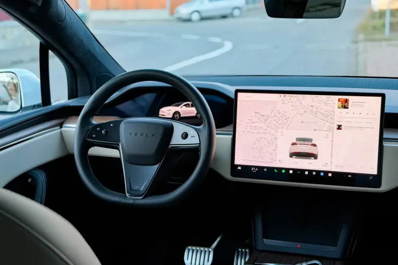 Tesla Model X din 2023 cu 23.900 km - oferta TES194097 - foto 24