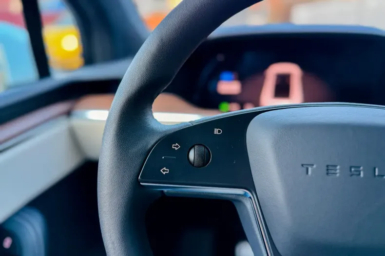 Tesla Model X din 2023 cu 23.900 km - oferta TES194097 - foto 27