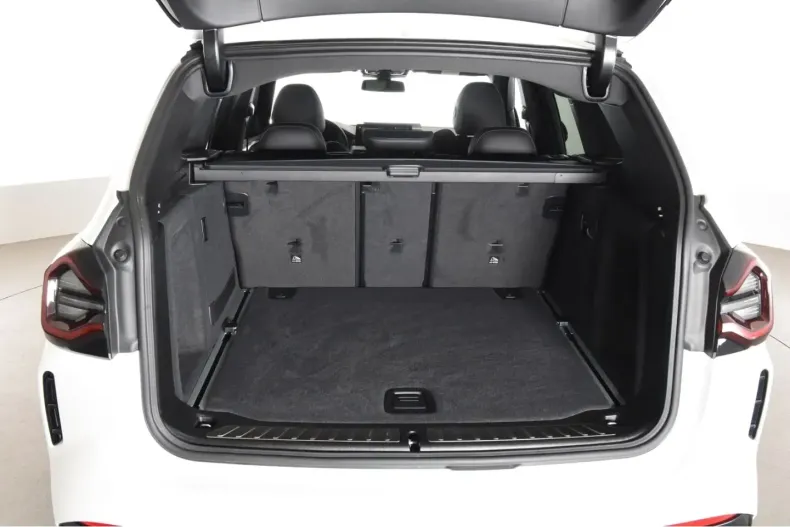 BMW X3 (Seria X) din 2024 cu 12.557 km - oferta BMW194098 - foto 15