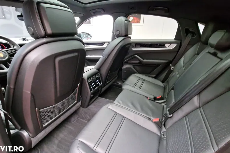 Porsche Cayenne Coupe din 2023 cu 33.900 km - oferta POR194106 - foto 14
