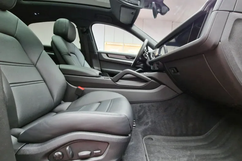 Porsche Cayenne Coupe din 2023 cu 33.900 km - oferta POR194106 - foto 26