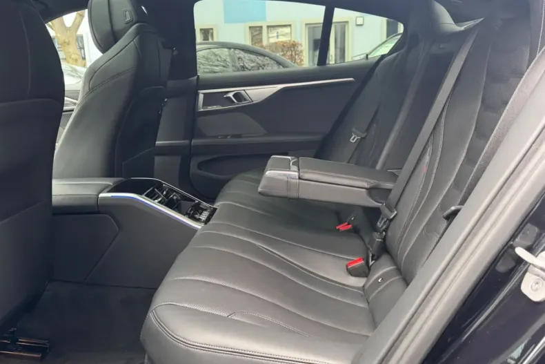 BMW 840 (Seria 8) din 2023 cu 56.952 km - oferta BMW194112 - foto 12