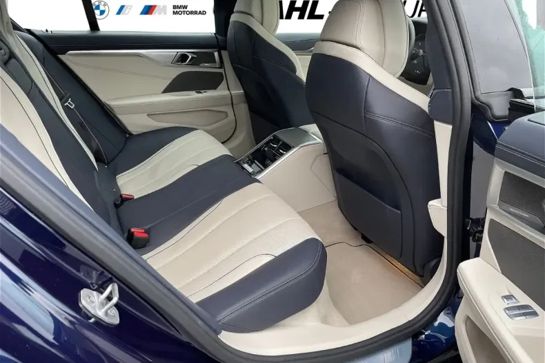 BMW 840 (Seria 8) din 2023 cu 78.218 km - oferta BMW194113 - foto 11