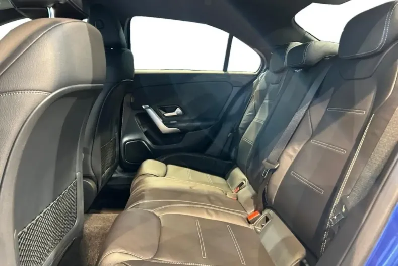 Mercedes-Benz A 200 (Clasa A) din 2024 cu 11.119 km - oferta MER194120 - foto 7