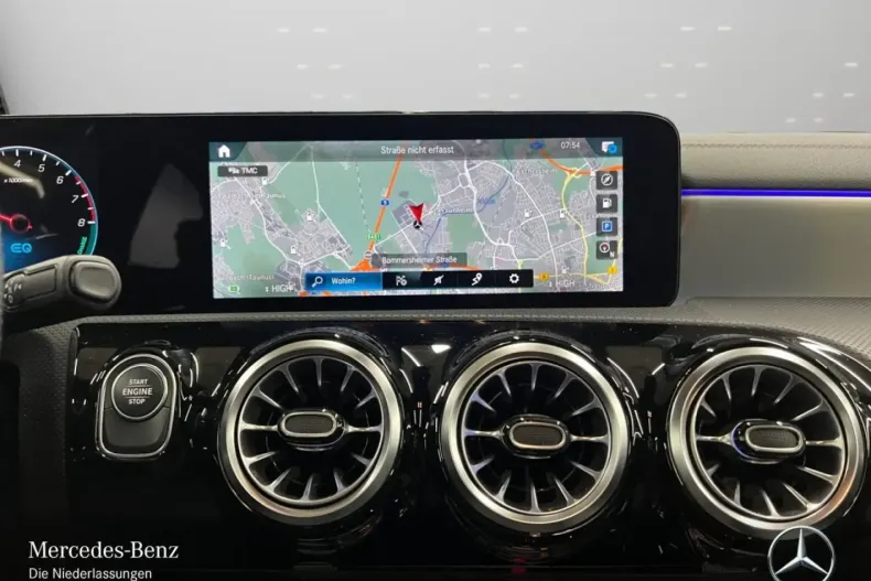 Mercedes-Benz A 250 (Clasa A) din 2022 cu 83.546 km - oferta MER194121 - foto 13