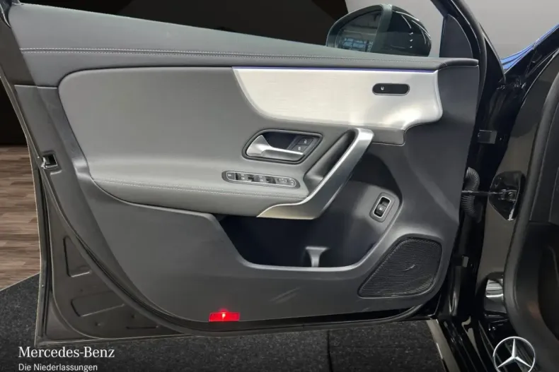 Mercedes-Benz A 250 (Clasa A) din 2022 cu 83.546 km - oferta MER194121 - foto 14