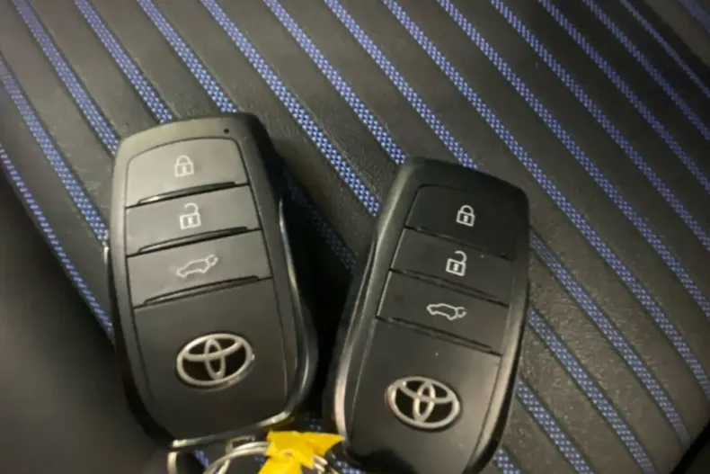 Toyota RAV4 din 2025 cu 29.657 km - oferta TOY194122 - foto 11