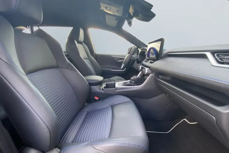 Toyota RAV4 din 2025 cu 29.657 km - oferta TOY194122 - foto 18