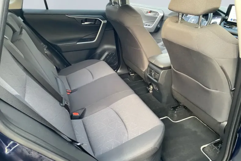 Toyota RAV4 din 2023 cu 30.479 km - oferta TOY194123 - foto 17